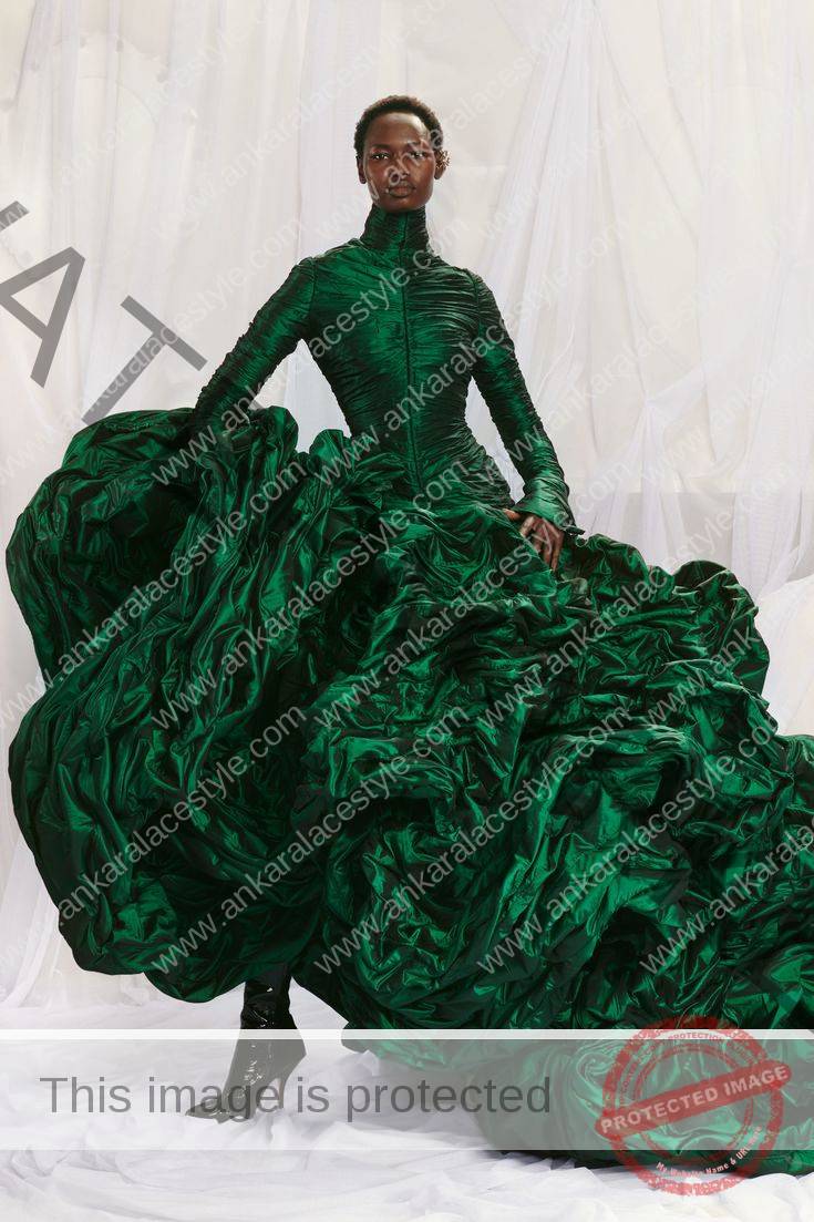Why Is High Fashion So Ugly 